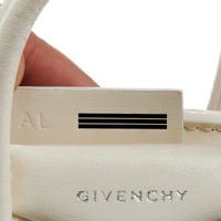 GIVENCHY - Sac bandoulière micro Antigona cuir blanc - Handbag