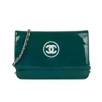 CHANEL - Sac bandoulière Wallet on chain Logo CC cuir vernis vert - Handbag