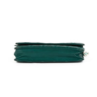 CHANEL - Sac à main Wallet on Chain Classique Stitches cuir vert - Handbag