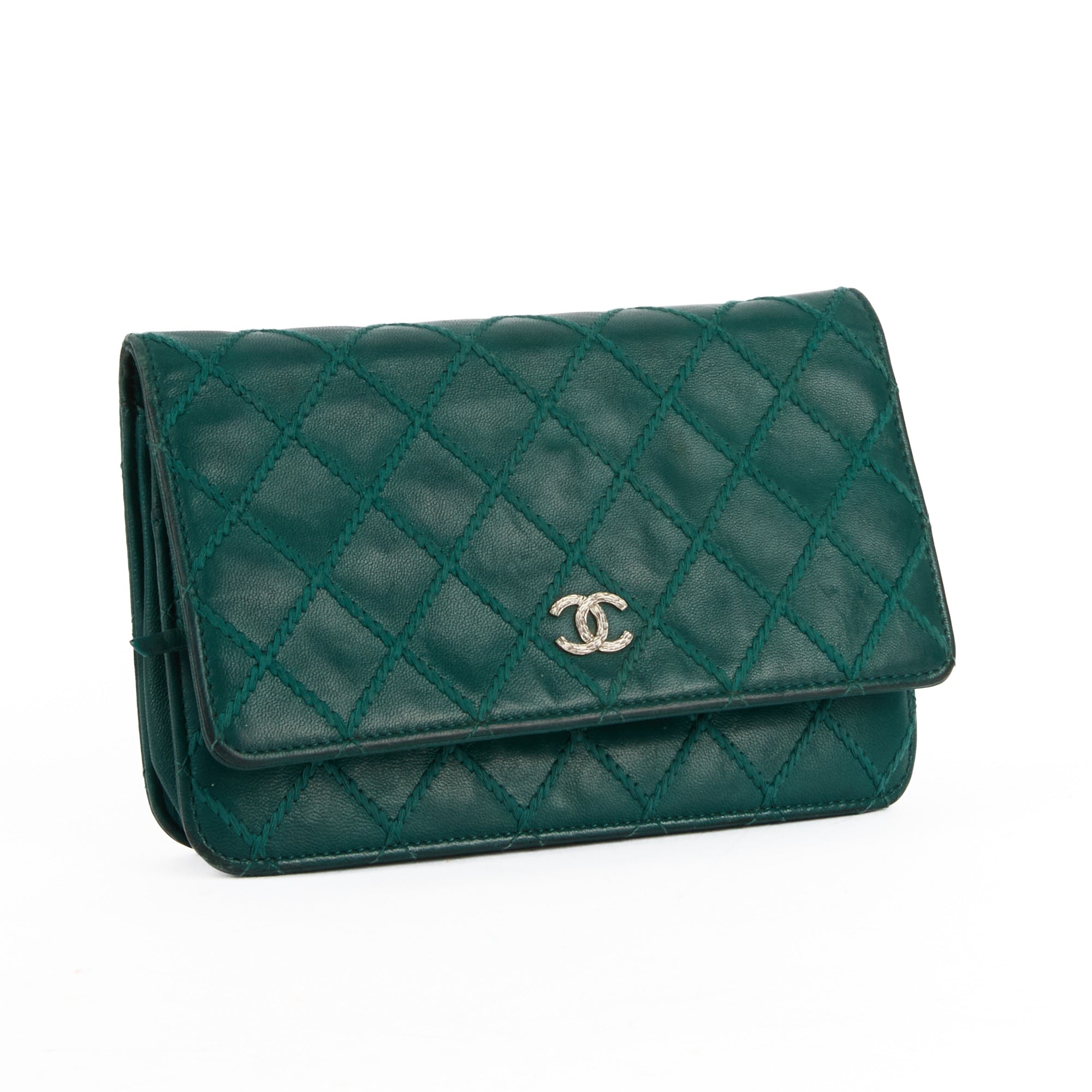 CHANEL - Sac à main Wallet on Chain Classique Stitches cuir vert - Handbag