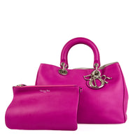 DIOR - Sac bandoulière Diorissimo Large cuir fuchsia - Handbag