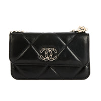 CHANEL - Sac bandoulière Wallet on chain 19 cuir noir - Handbag