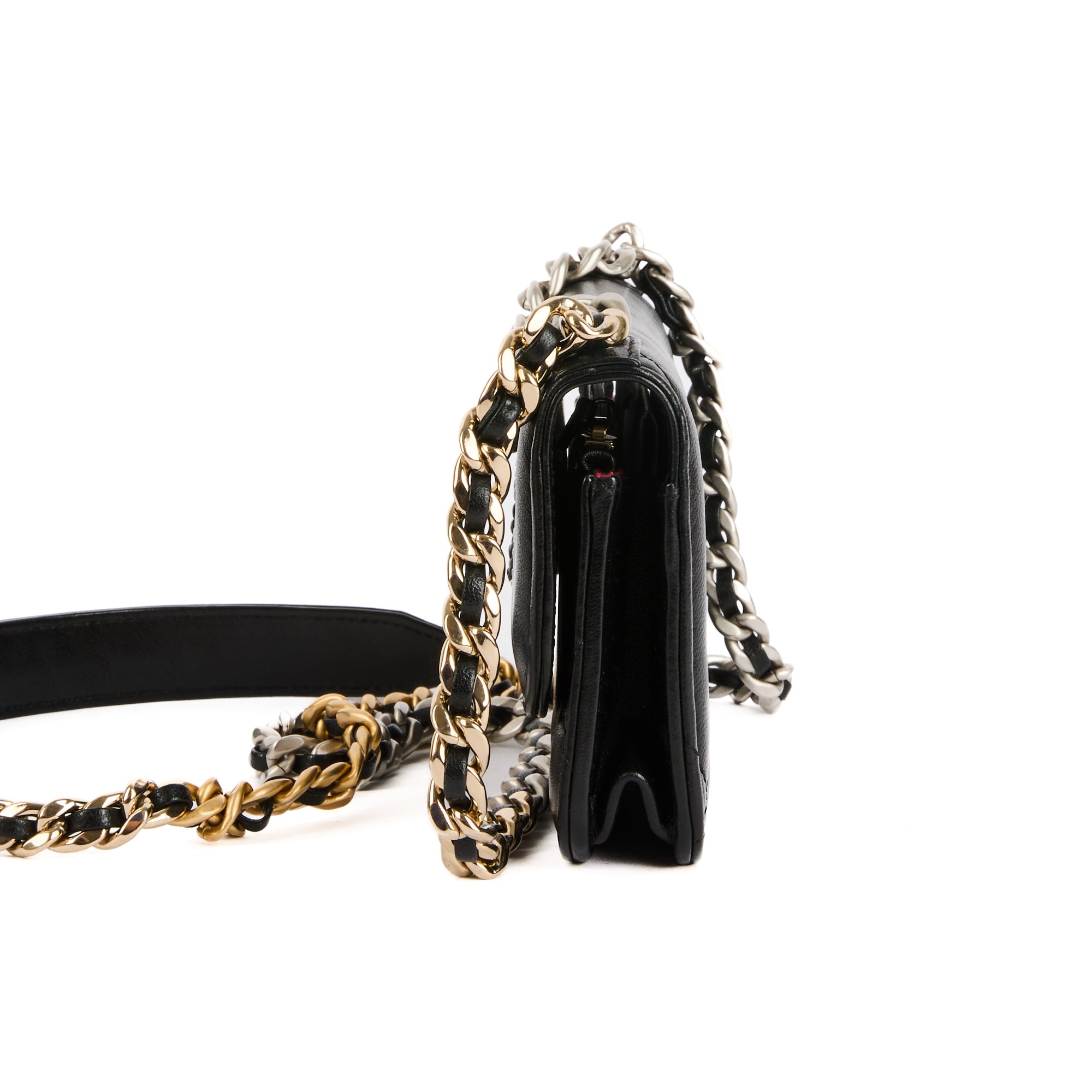 CHANEL - Sac bandoulière Wallet on chain 19 cuir noir - Handbag