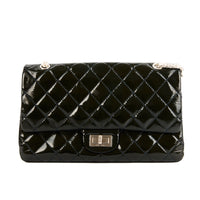 CHANEL - Sac bandoulière 2.55 Jumbo cuir vernis vert - Handbag