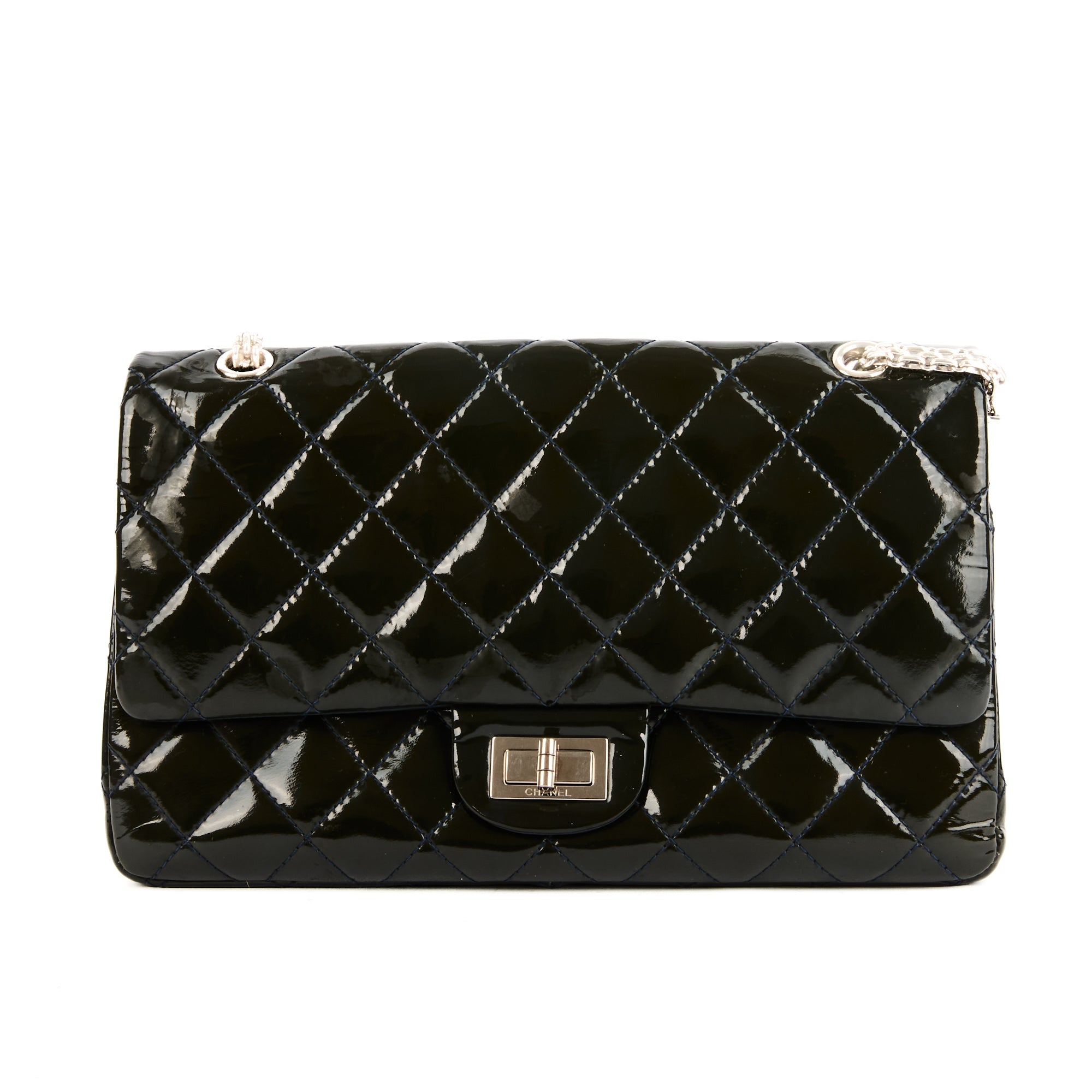 CHANEL - Sac bandoulière 2.55 Jumbo cuir vernis vert - Handbag