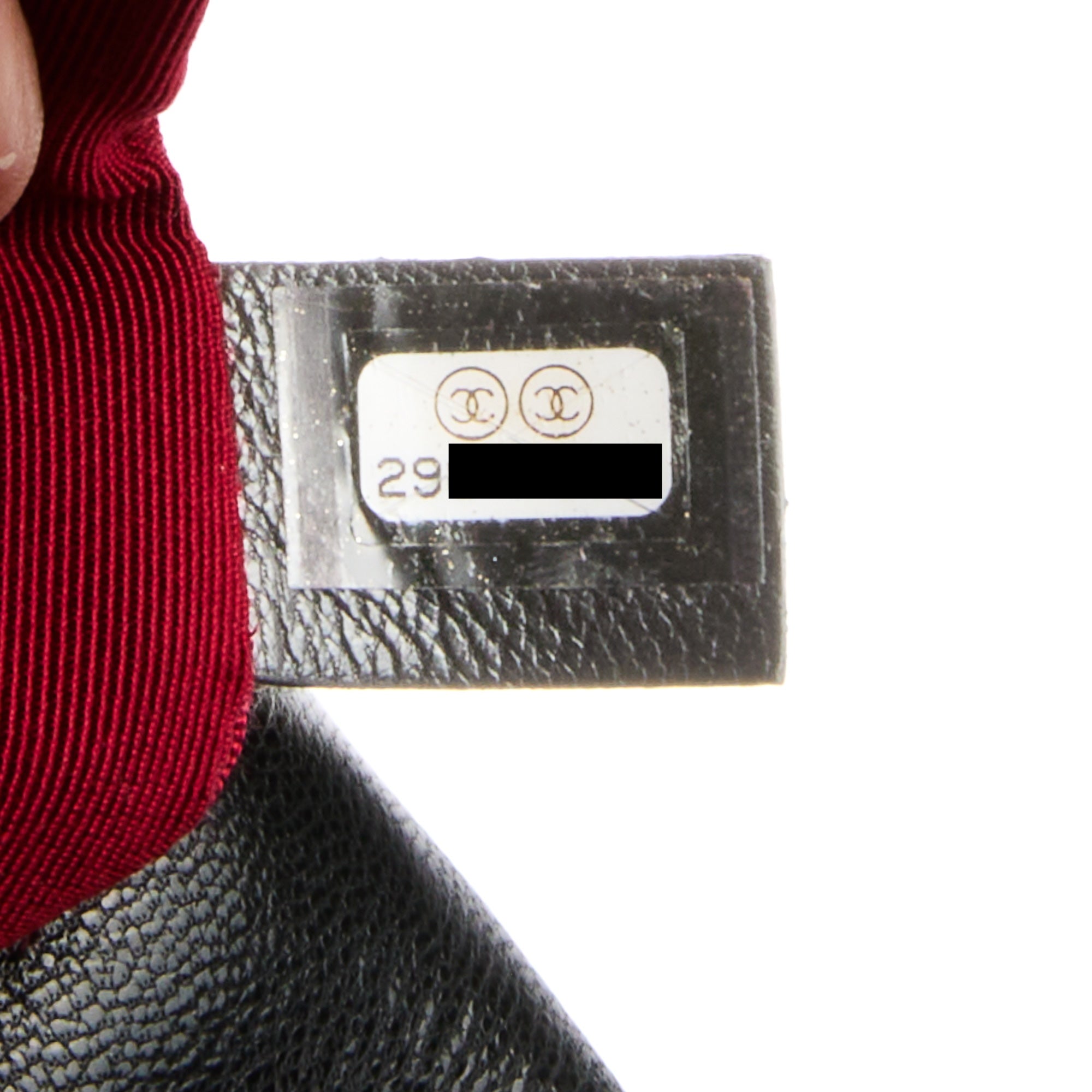 CHANEL - Sac bandoulière 19 Small cuir noir - HandBag