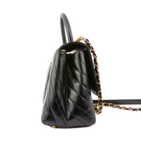 CHANEL - Sac à main Coco Handle chevron cuir noir - Handbag