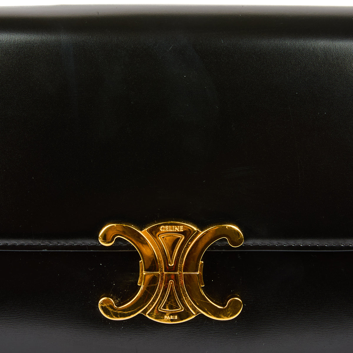CELINE - Sac bandoulière Triomphe Classique Medium en cuir noir - Handbag