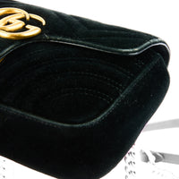 GUCCI - Sac Marmont petit format velours noir - Handbag