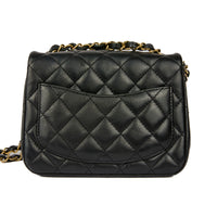 CHANEL - Sac bandoulière Mini Square Classique cuir noir - Handbag