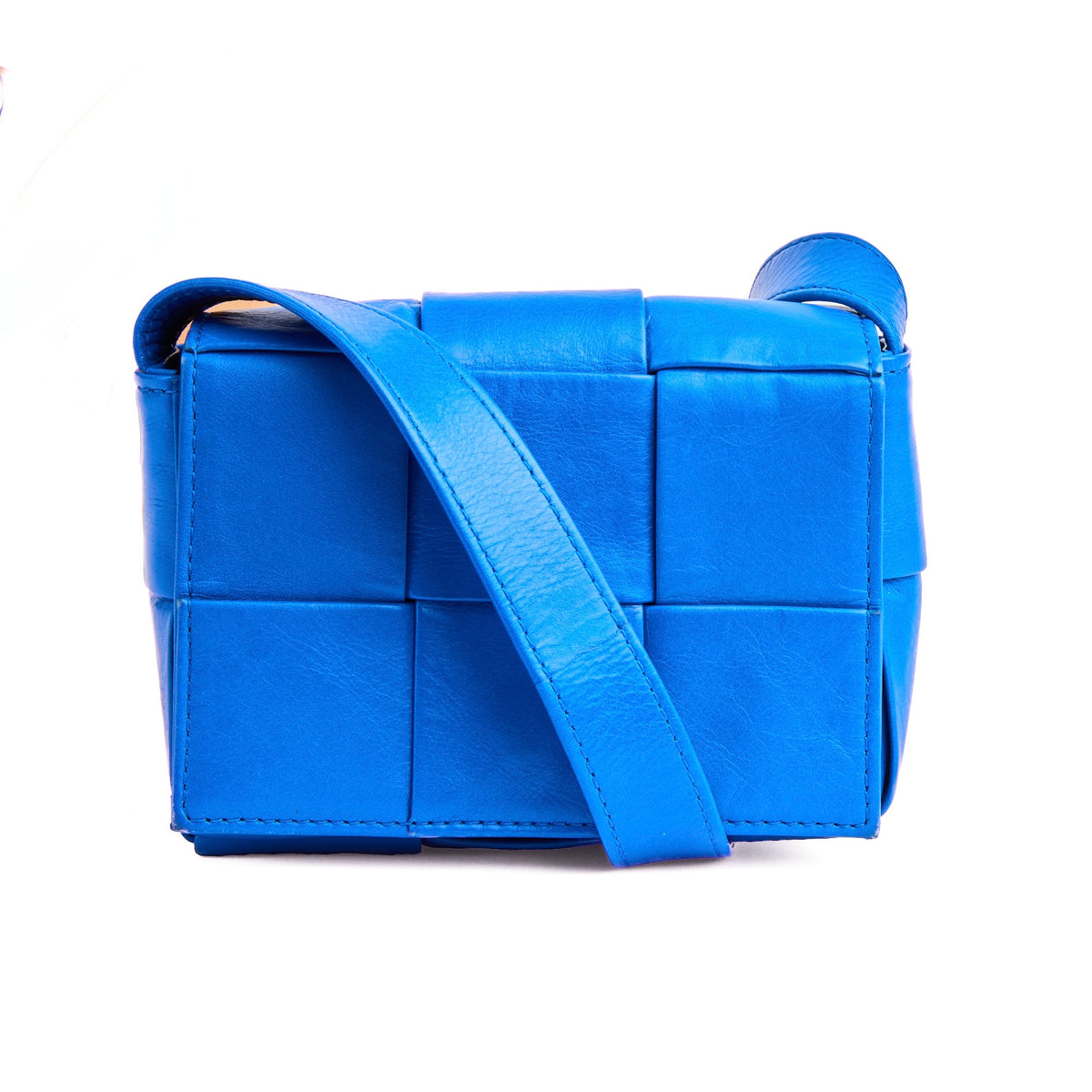 BOTTEGA VENETA - Sac bandoulière Micro Cassette cuir bleu - Handbag