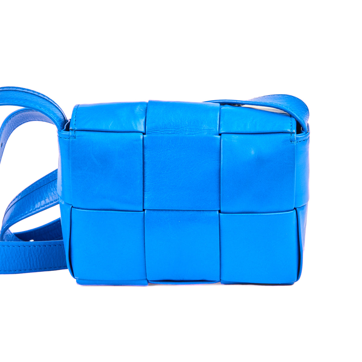 BOTTEGA VENETA - Sac bandoulière Micro Cassette cuir bleu - Handbag