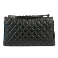 CHANEL - Sac bandoulière Fold Up Again Flap matelassé cuir noir - Handbag