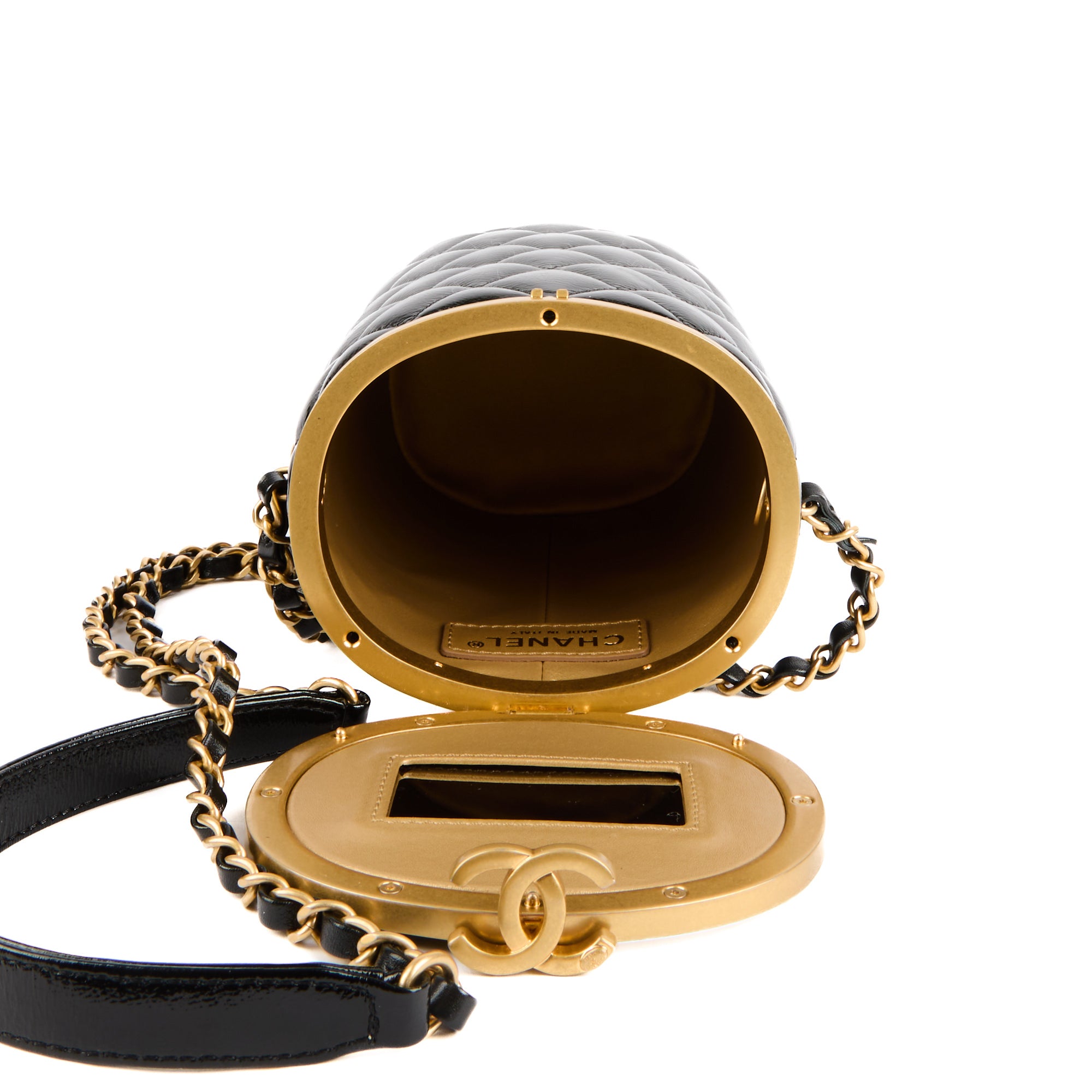 CHANEL - Sac bandoulière Crown Box cuir verni noir - Shoulder bag