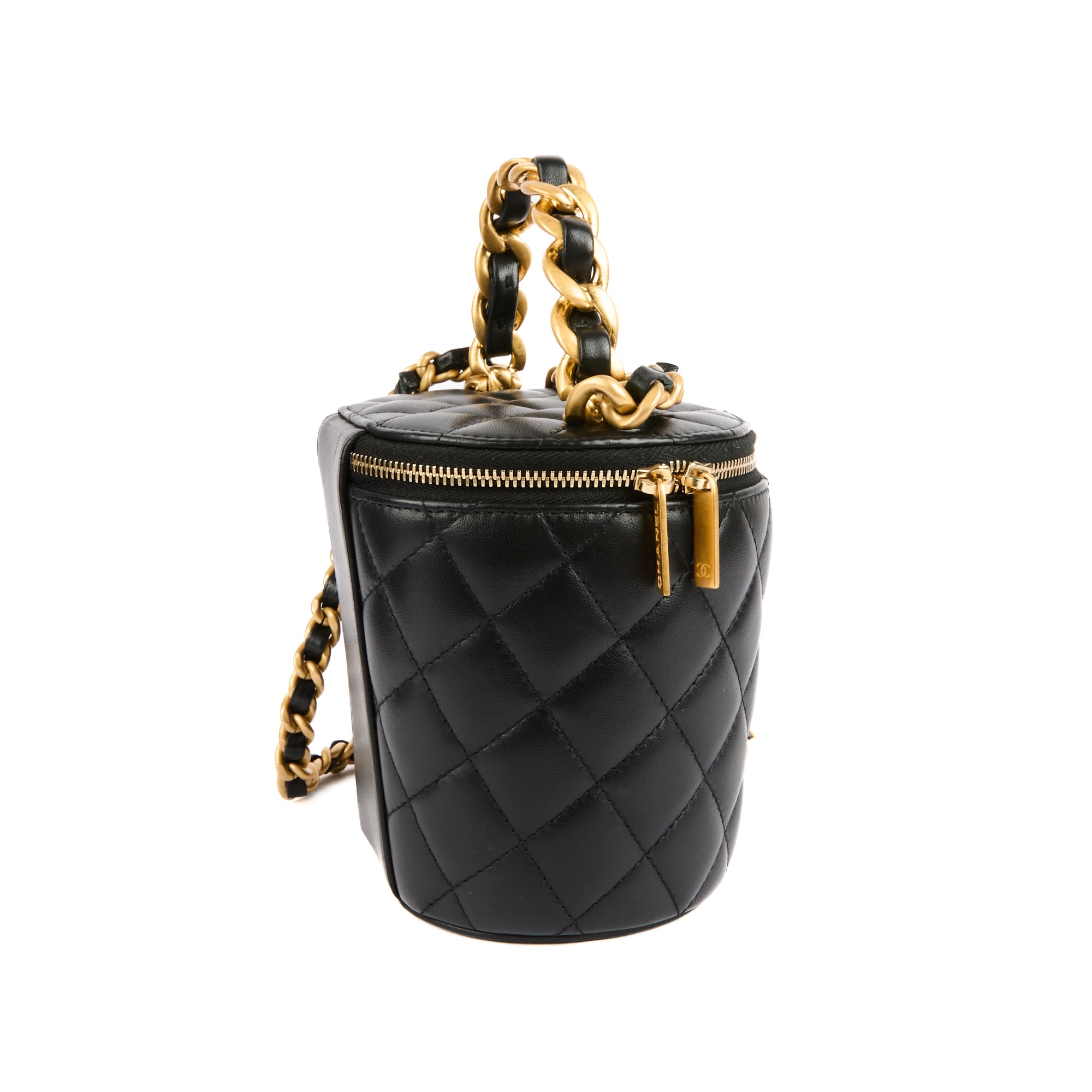 CHANEL - Sac bandoulière Vanity Handle cuir matelassé noir - Handbag