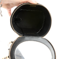 CHANEL - Sac bandoulière Vanity Handle cuir matelassé noir - Handbag