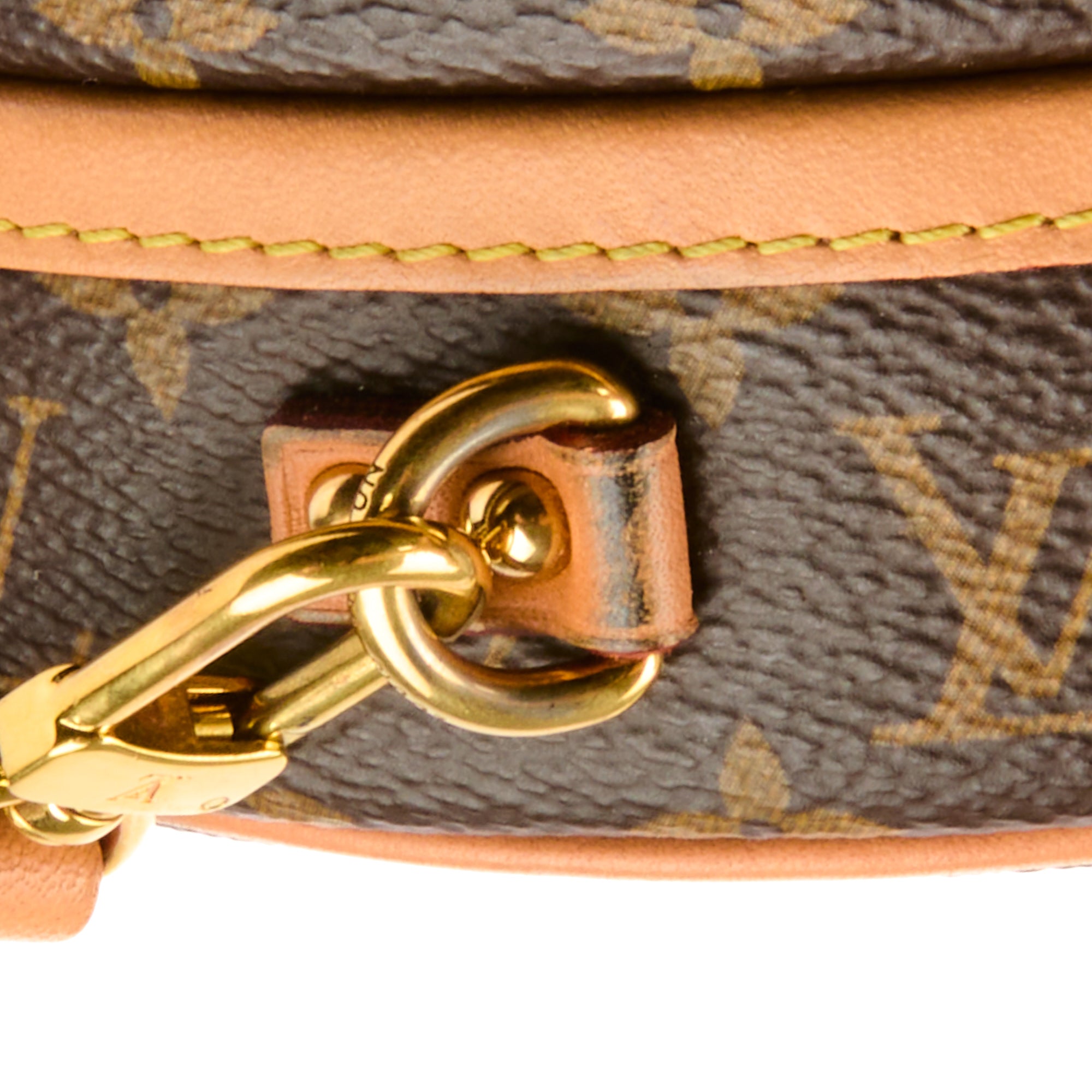 LOUIS VUITTON - Sac à main Petite Boite chapeau toile Monogram - Handbag