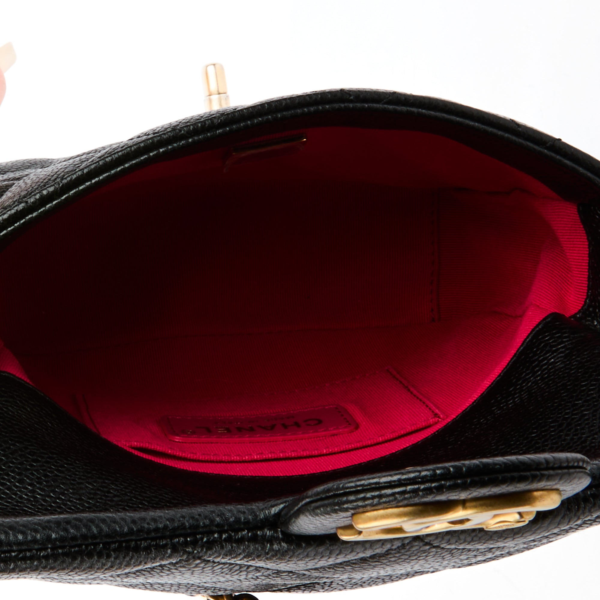 CHANEL - Sac bandoulière Mini classique cuir caviar noir - Handbag