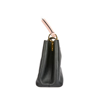LOUIS VUITTON - Sac bandoulière Capucines MM cuir tricolore - Hand Bag