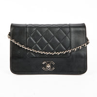 CHANEL - Sac bandoulière Mademoiselle cuir noir - Handbag