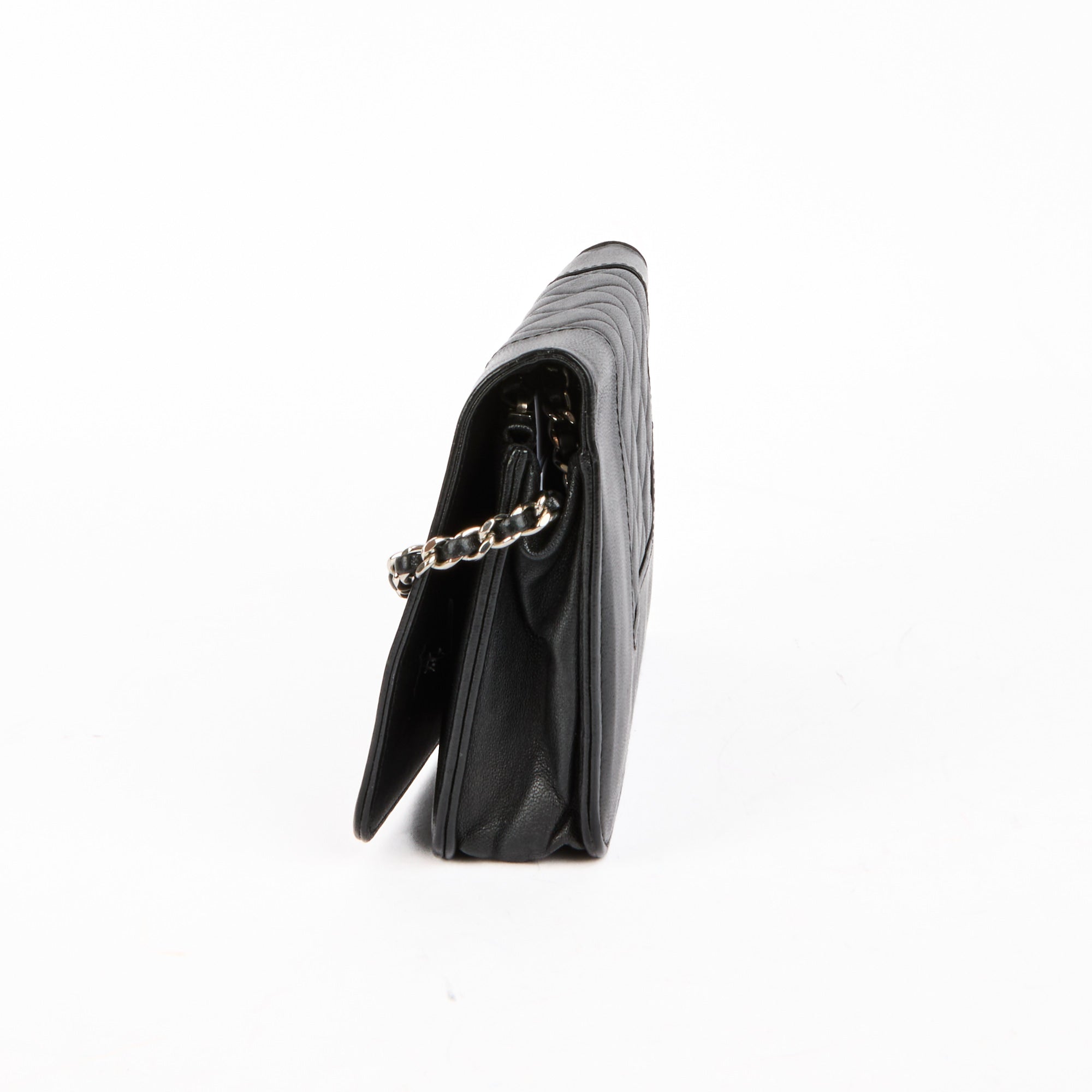 CHANEL - Sac bandoulière Mademoiselle cuir noir - Handbag