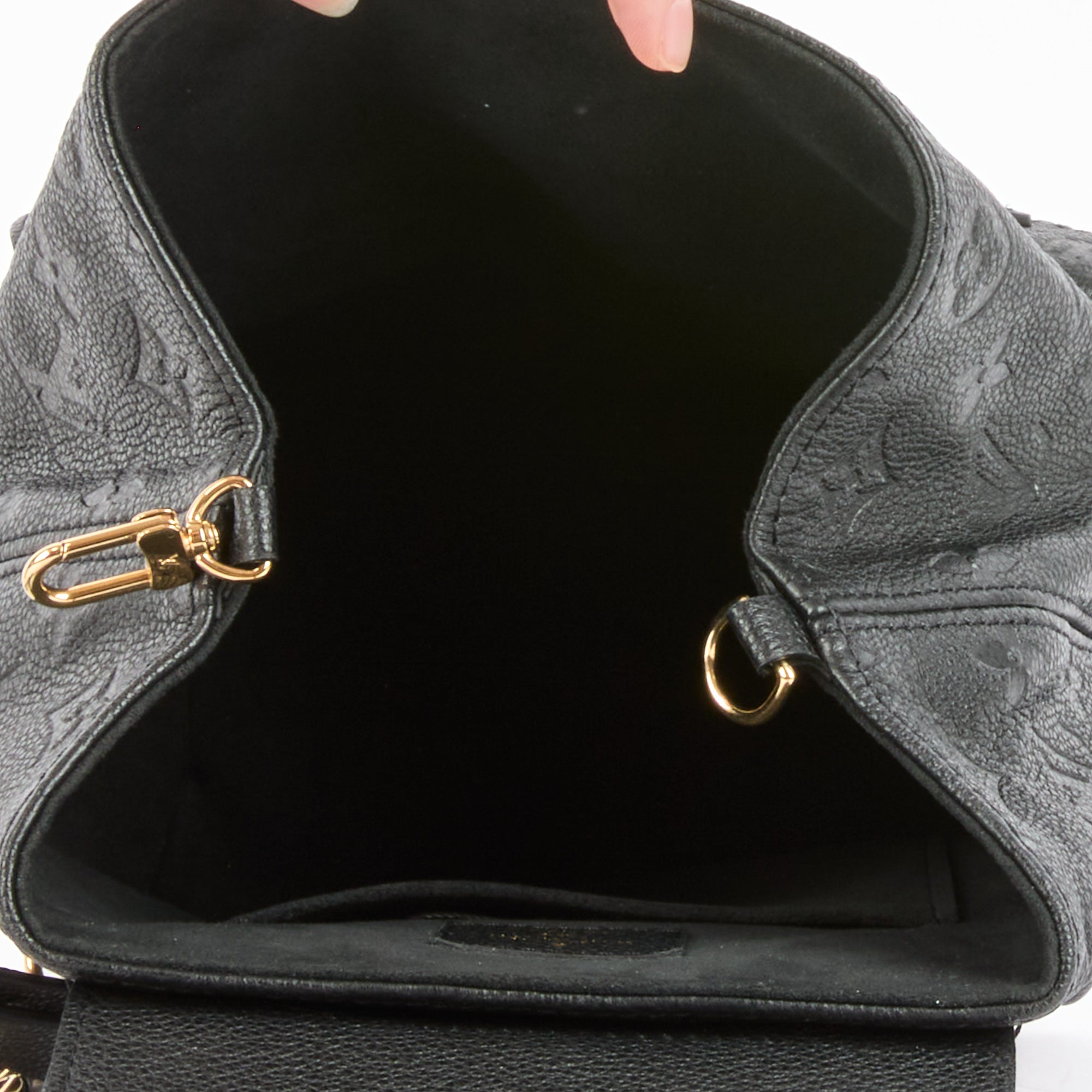 LOUIS VUITTON - Sac à dos Backup cuir Monogram Empreinte noir - Backpack