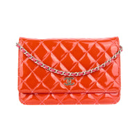CHANEL - Sac bandoulière Wallet on Chain cuir vernis rouge - Handbag