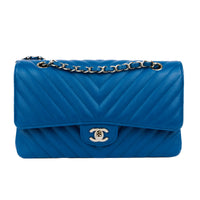 CHANEL - Sac bandoulière Timeless 11.12 cuir chevron caviar bleu - Handbag