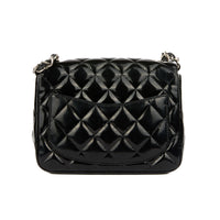 CHANEL - Sac bandoulière Mini Timeless Square cuir verni noir - Handbag