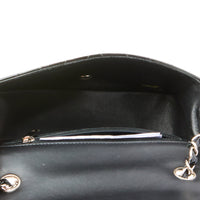 CHANEL - Sac bandoulière Mini Timeless cuir chevron verni noir - Handbag