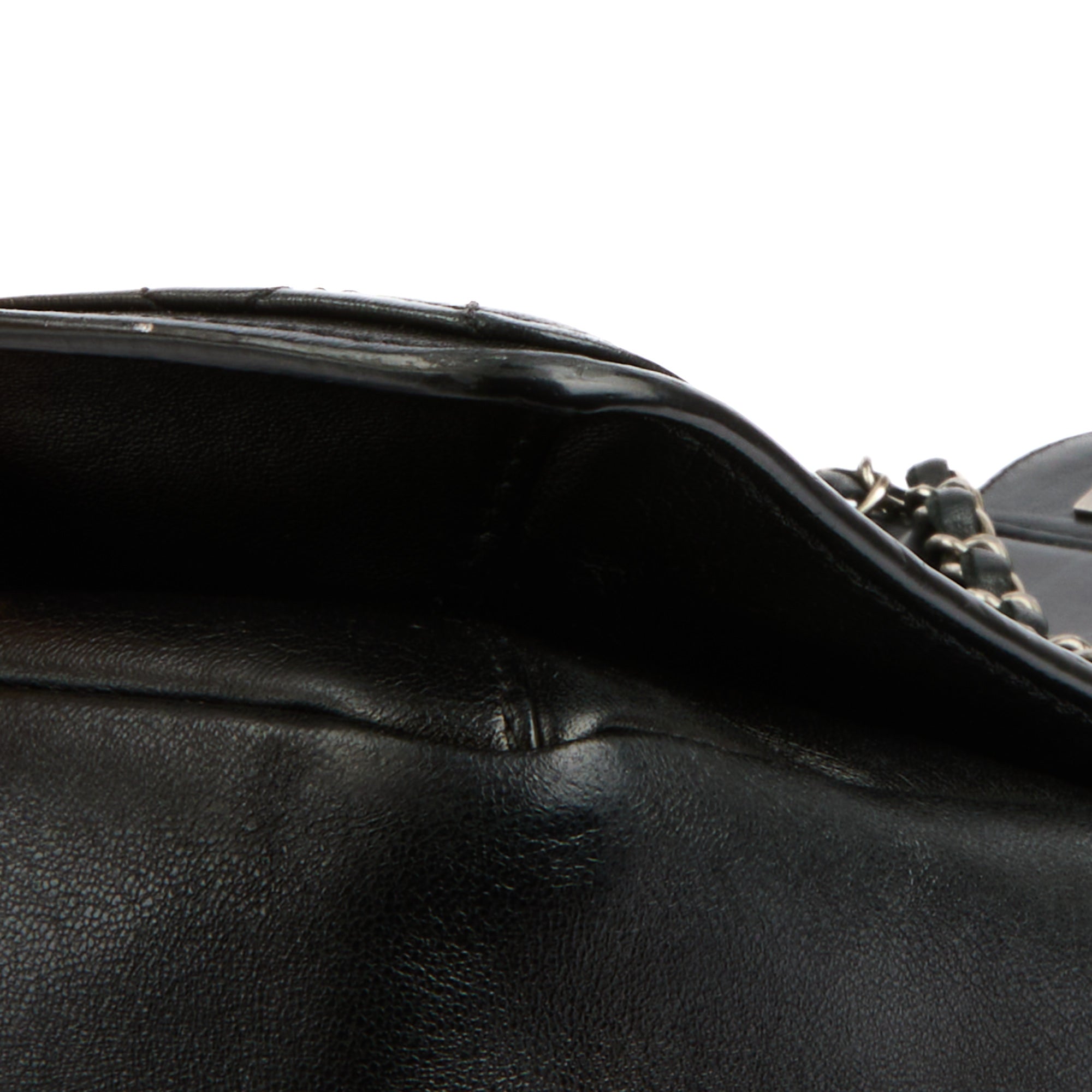 CHANEL - Sac bandoulière Timeless Jumbo cuir noir - Hand Bag