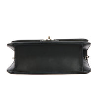 CHANEL - Sac bandoulière Mini Flap cuir blanc et noir - Handbag