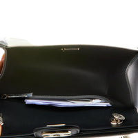 CHANEL - Sac bandoulière Mini Flap cuir blanc et noir - Handbag