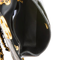 CHANEL - Sac bandoulière Classique cuir matelassé noir boucle CC - Handbag