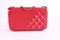 CHANEL - Sac à main Coco Boy Small Cuir Vernis Rouge - Shoulder Bag