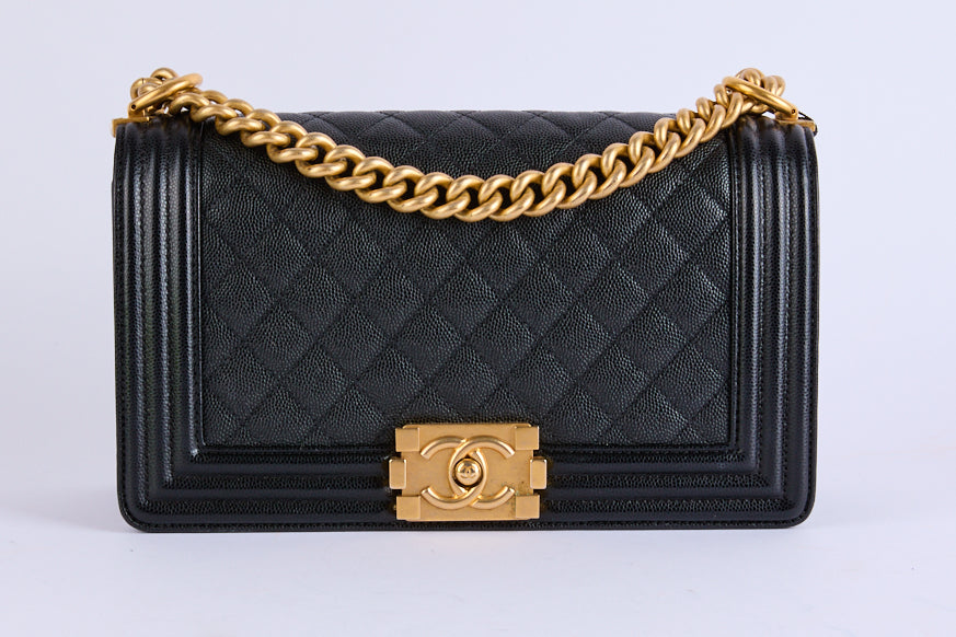 CHANEL - Sac à main Boy Caviar Noir Doré - Shoulder Bag