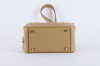 HERMES - Sac à main Mini Lindy Taurillon Clémence Beige - Hand bag