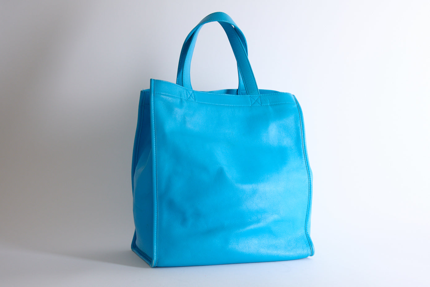 BALENCIAGA - Blue Leather Shopping Handbag - Tote Handbag