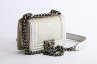 CHANEL - Sac Bandoulière Micro Boy Galuchat - Hand Bag