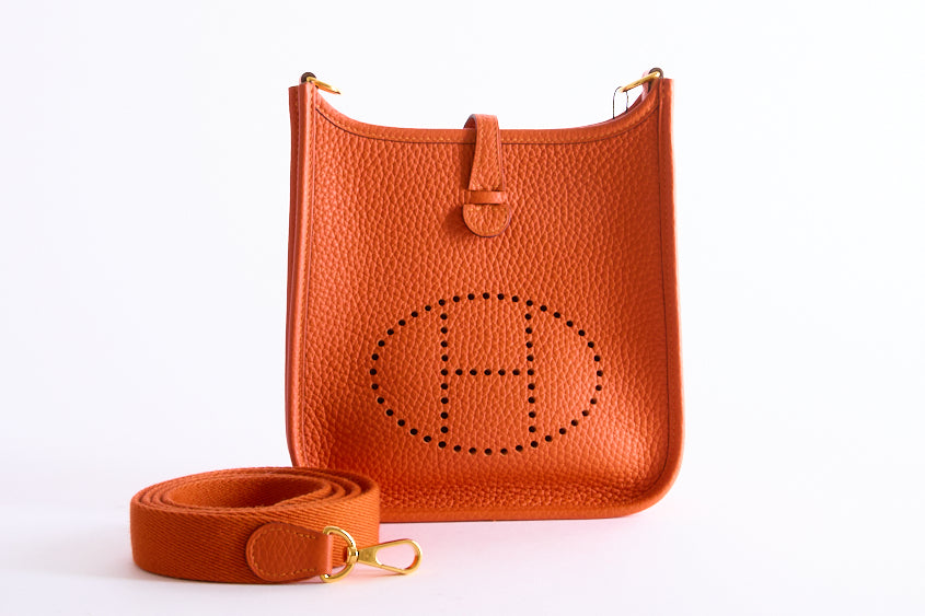 HERMES - Sac bandoulière Evelyne 16 Amazone Taurillon Clemence Orange Feu - Shoulder Bag