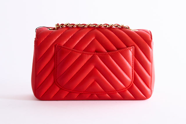 CHANEL - Sac bandoulière Mini Timeless chevron rouge - Hand Shoulder Bag