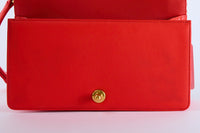 CHANEL - Sac à main Medium Boy cuir rouge - Hand Bag