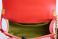 CHANEL - Sac à main Medium Boy cuir rouge - Hand Bag