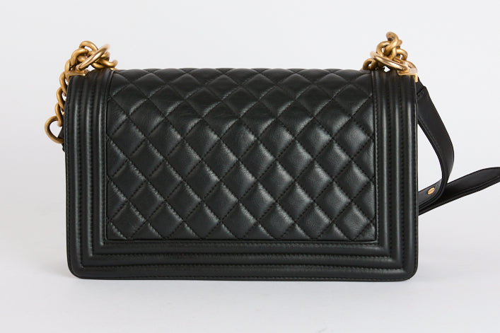 CHANEL - Sac bandoulière Boy Medium cuir noir - Hand Shoulder Bag
