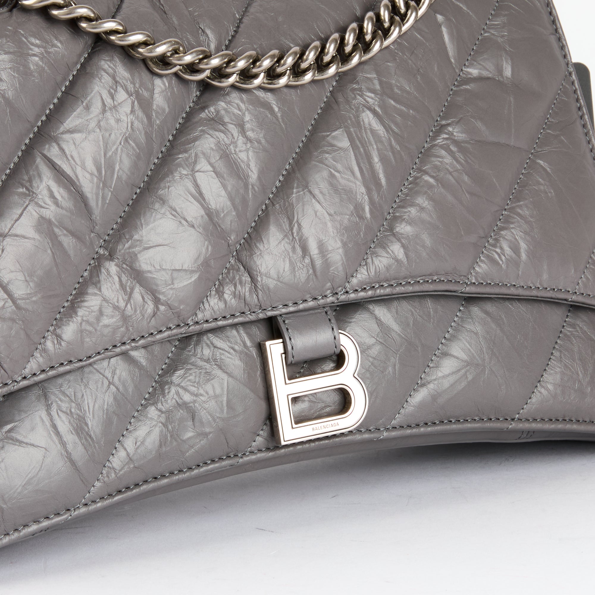 BALENCIAGA - Crush Medium shoulder bag with gray chain leather - Handbag 