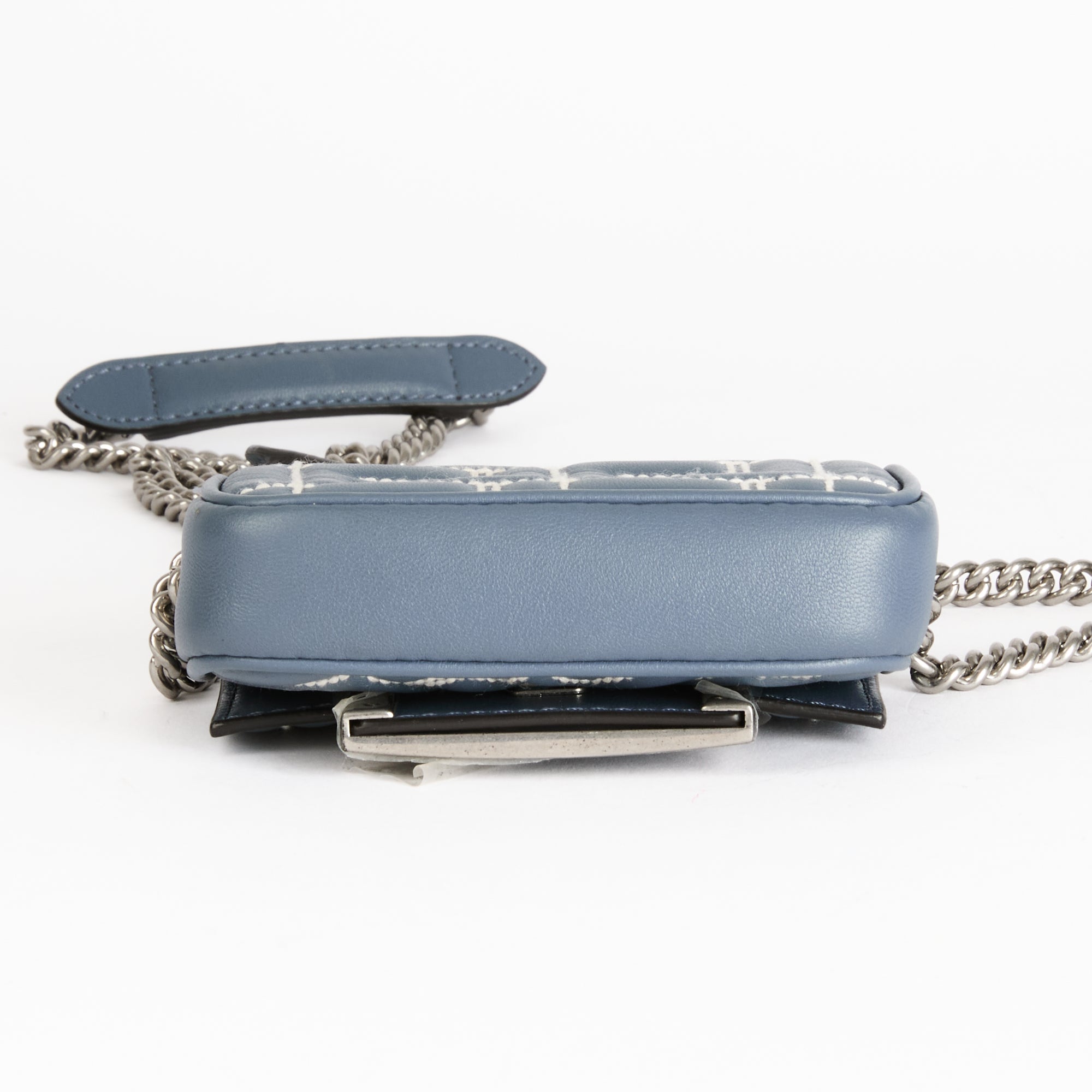 FENDI - Sac bandoulière FENDI Nano Baguette cuir bleu - Hand Bag