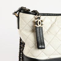 CHANEL - Sac bandoulière Gabrielle GM cuir blanc noir - Hand bag