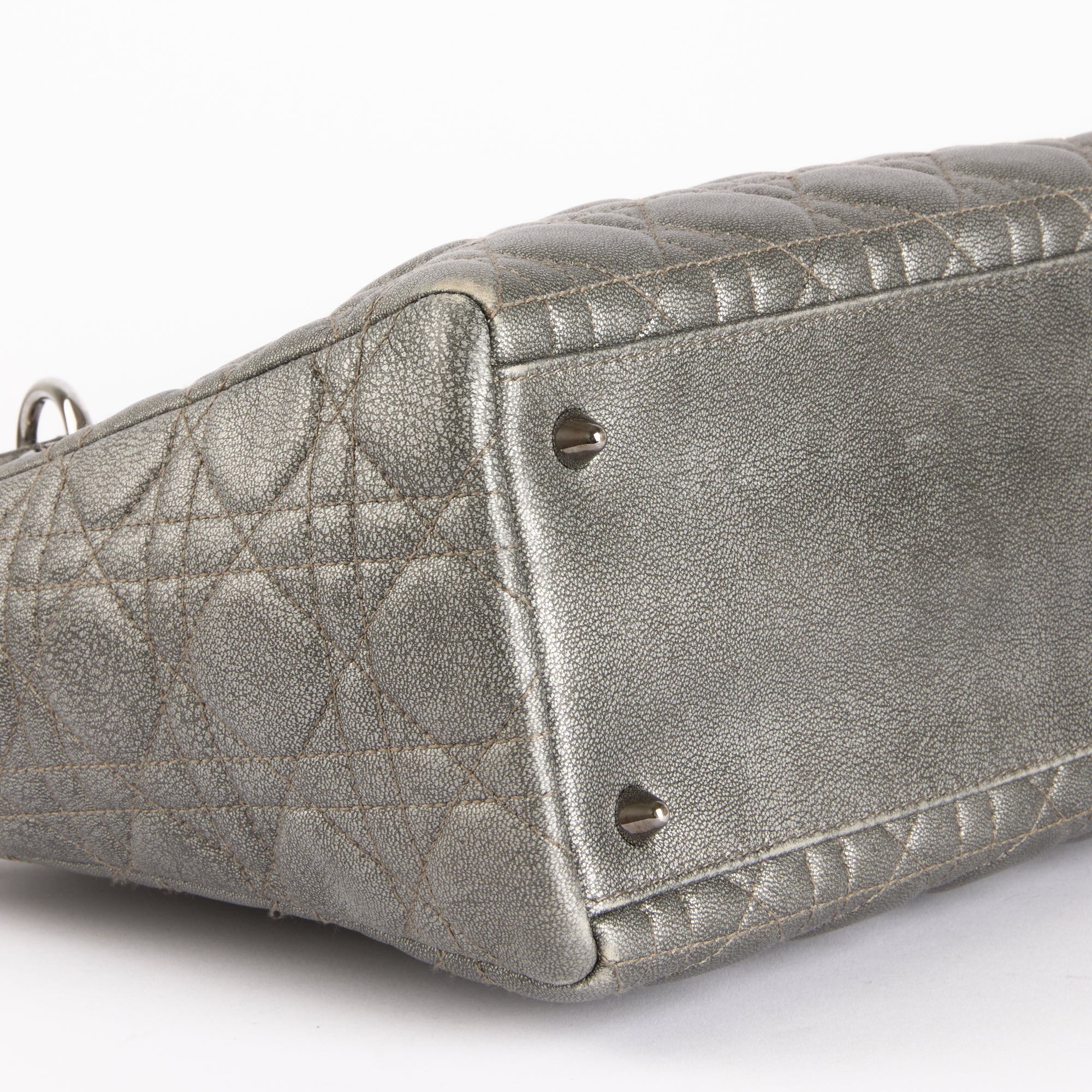 DIOR - Lady Dior Medium Gray Bag - Hand Bag