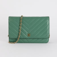 CHANEL - Sac bandoulière Wallet on Chain Cuir Chevron Vert - Shoulder Bag