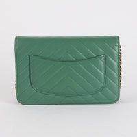 CHANEL - Sac bandoulière Wallet on Chain Cuir Chevron Vert - Shoulder Bag